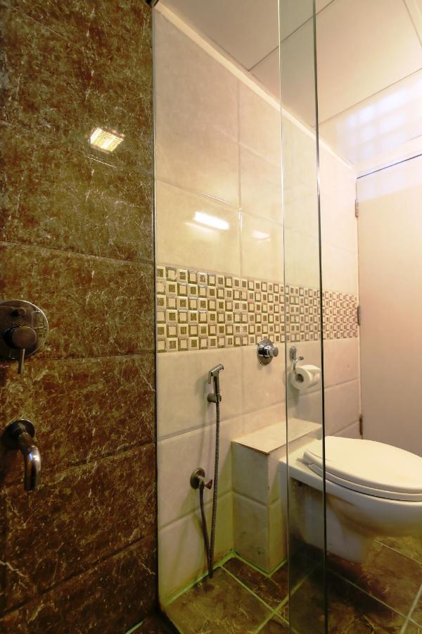 Icon Suites By Bhagini Bangalore Buitenkant foto
