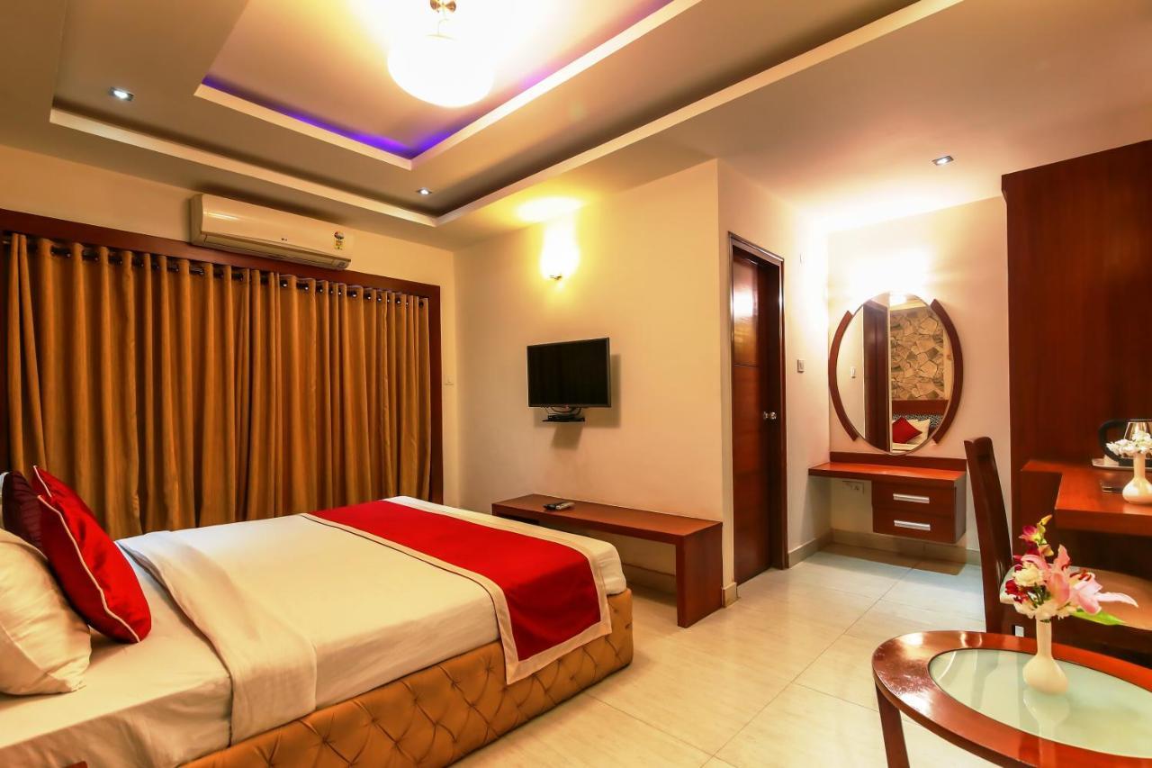 Icon Suites By Bhagini Bangalore Buitenkant foto