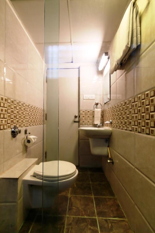 Icon Suites By Bhagini Bangalore Buitenkant foto