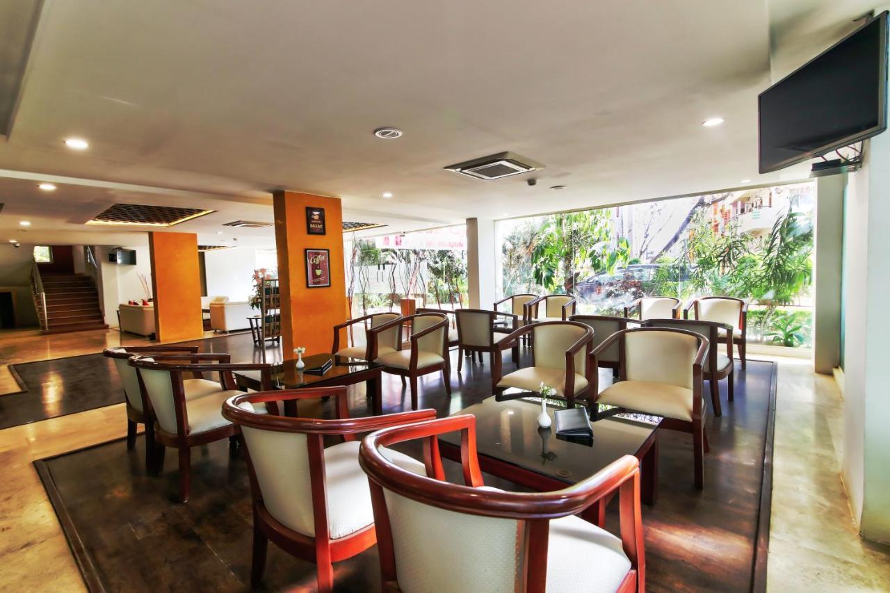 Icon Suites By Bhagini Bangalore Buitenkant foto