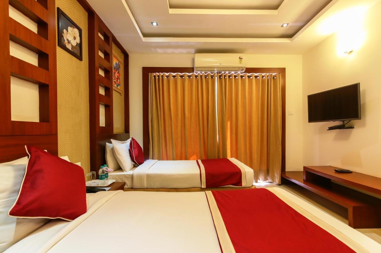 Icon Suites By Bhagini Bangalore Buitenkant foto