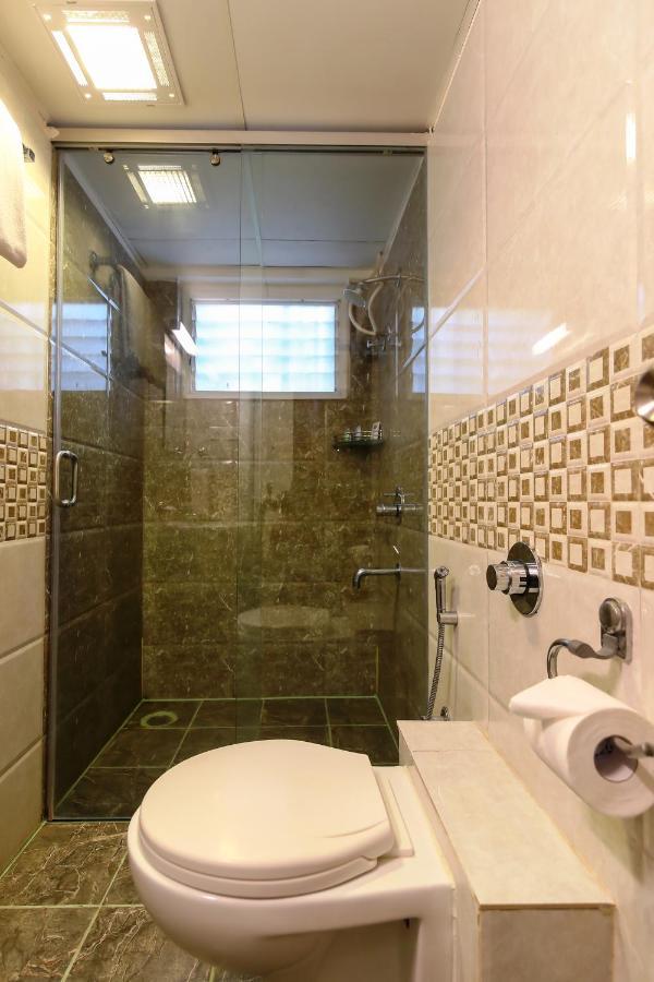 Icon Suites By Bhagini Bangalore Buitenkant foto