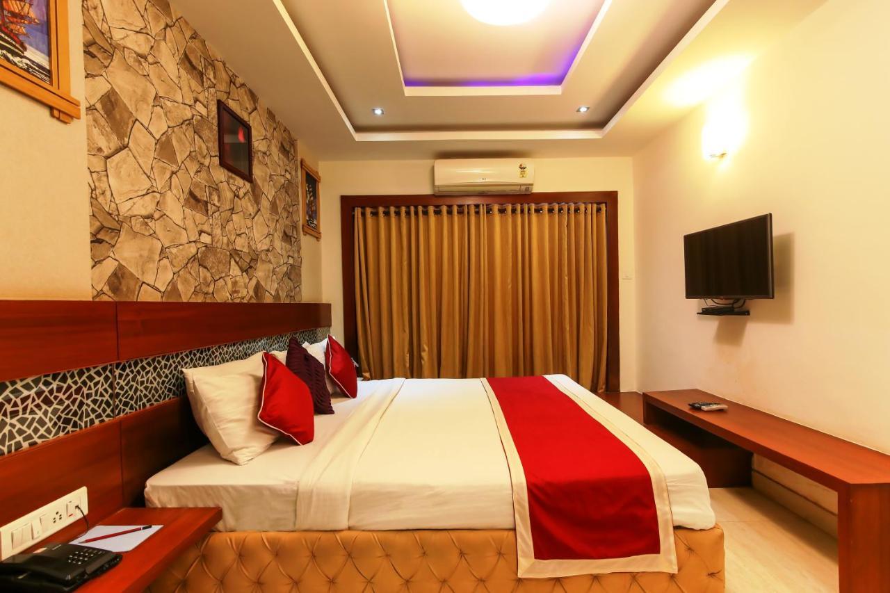 Icon Suites By Bhagini Bangalore Buitenkant foto